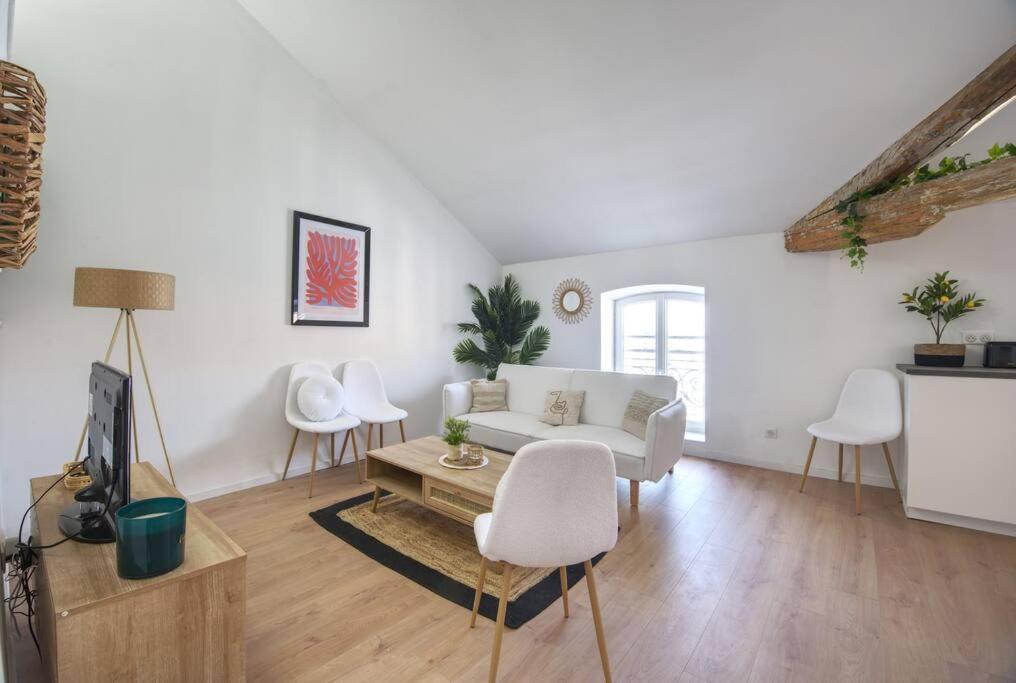 Superbe Appartement, Hypercentre, 4Chambres. Béziers Exterior foto