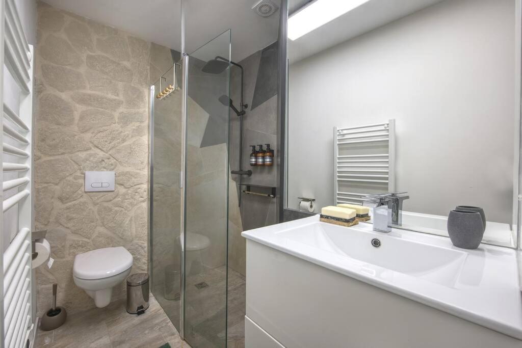 Superbe Appartement, Hypercentre, 4Chambres. Béziers Exterior foto